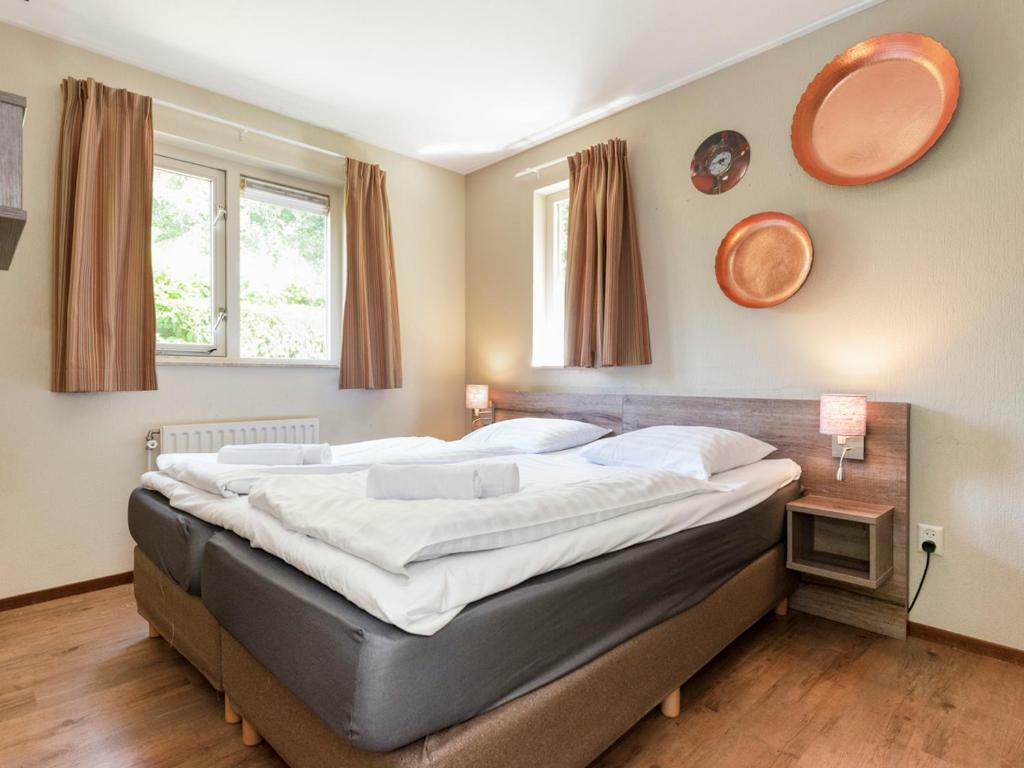 Landal Duc De Brabant Hotel Westelbeers Esterno foto
